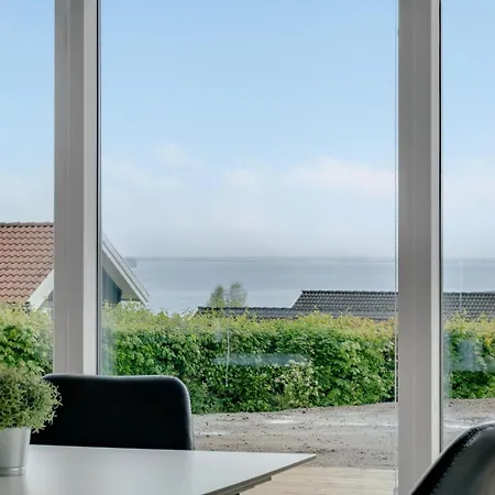 3 Bedroom In * Sjolund