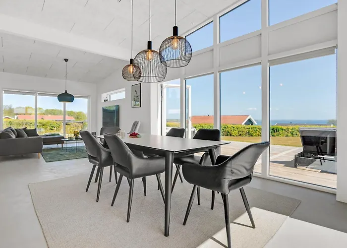 Nyaraló 3 Bedroom In *